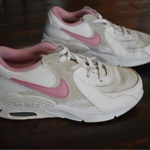 Nike Kids Sneakers in Pink and White